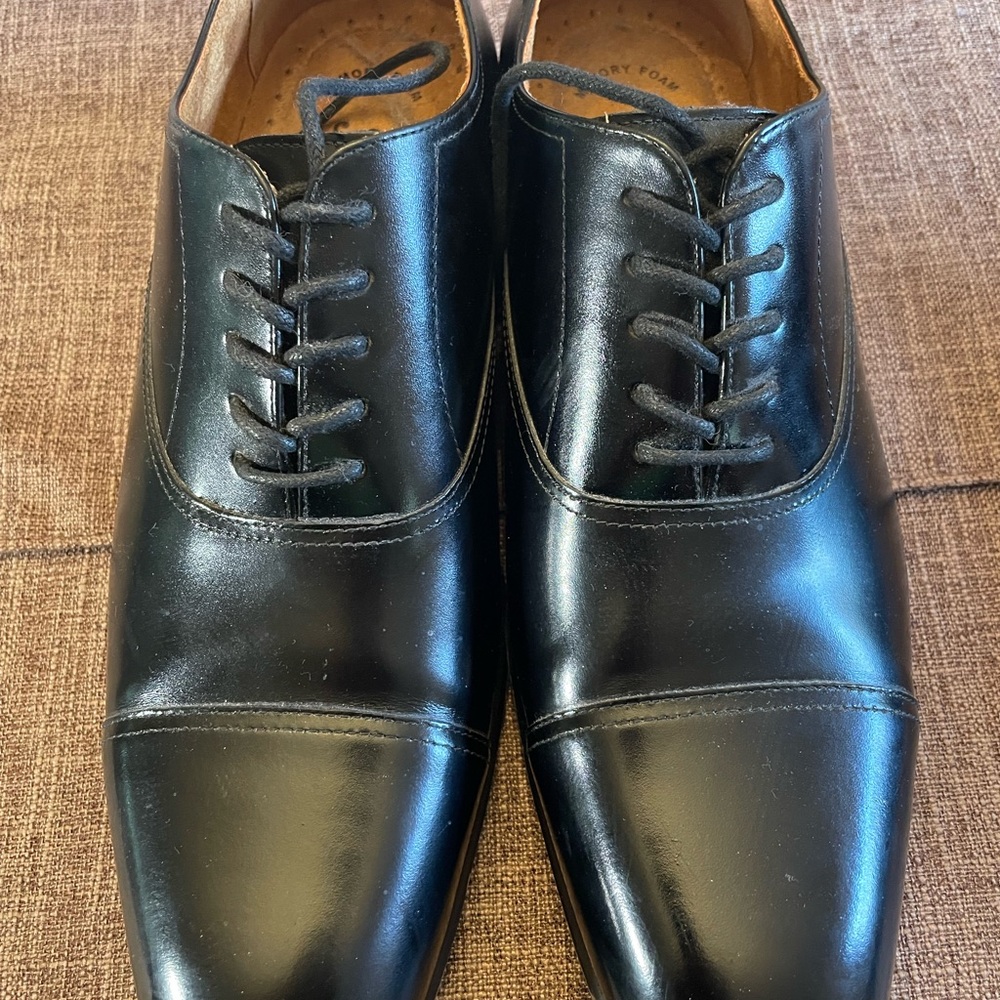 Florsheim Black Leather Oxford Shoes